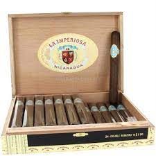 Crowned Heads La Imperiosa