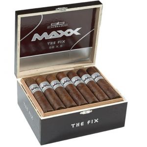 Alec Bradley MAXX Cigars